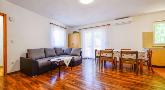 Apartment Sincic Opatija/Kastav, Забронировать Апартаменты/квартира Отели Приморско-Горанской жупания с парковкой, Парковка