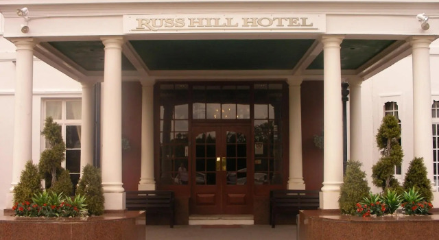 Russ Hill Hotel, Забронировать Отель Отели Исторического графства Суссекса 3 звезды, 3*