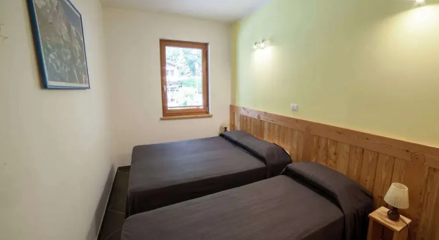 Spacious Apartment in Antey-Saint-André near Ski Lift
