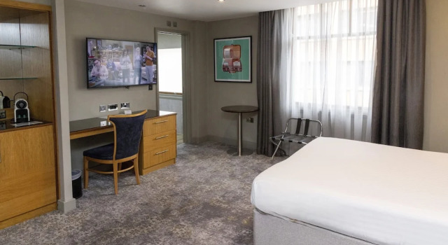 Номер Premium Garner Hotel Nottingham City Centre by IHG