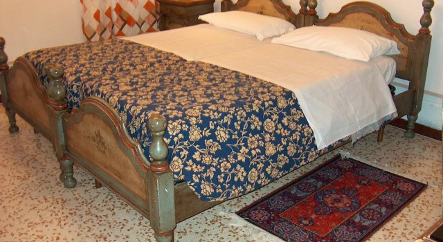 B & B Privacy