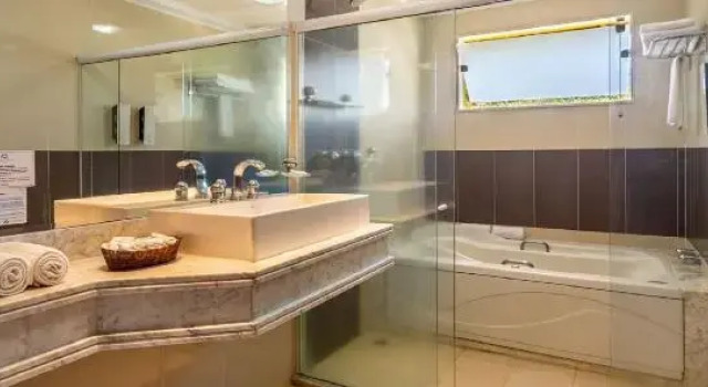 Люкс с балконом Transoceanico Praia Hotel