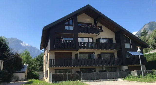 Bourg d'Oisans centre - Résidence La Meije - idéal pour cyclistes et randonneurs !, Забронировать Апартаменты/квартира Отели в центре Ле-Бур-д'Уазан с завтраком, отели в центре Ле-Бур-д'Уазан с завтраком