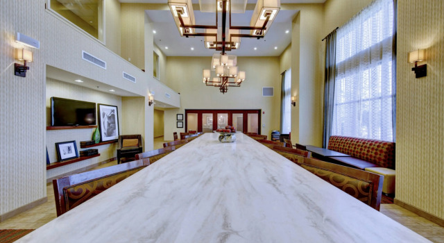 Hampton Inn & Suites Harrisburg/North