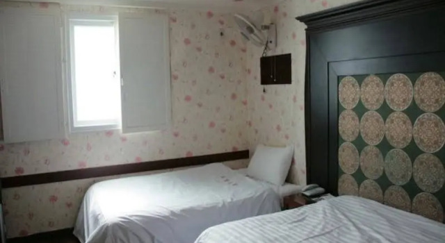 Windsor Royal Hotel, Reserva ahora Hotel Hoteles en Jeolla del Sur con aparcamiento, Aparcamiento