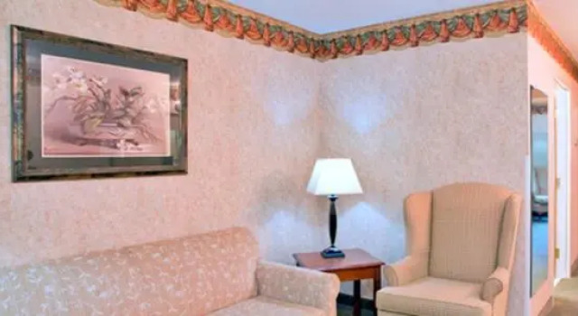 Люкс c 1 комнатой Country Inn & Suites Somerset