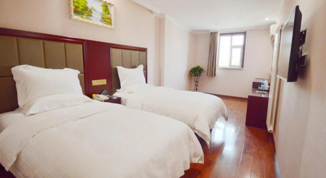 Двухместный номер Standard GreenTree Inn Shangrao Wuyuan Bus Station Tang Village Express Hotel