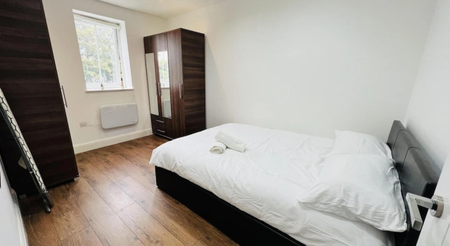 1-bed Apartment in Ealing, Varaa Huoneisto Asunnot kohteessa Merseyside, Huoneisto