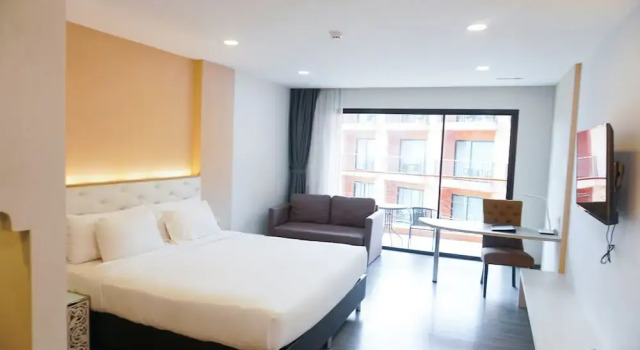 Двухместный номер Deluxe с балконом Alfahad Hotel