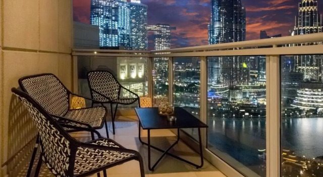 FAM Living - The Residences Tower - Burj Fountain View, Забронировать Отель Даунтаун Дубай , рядом с Дубайский аквариум