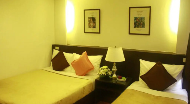 Трёхместный номер Standard Gervasia Hotel Makati