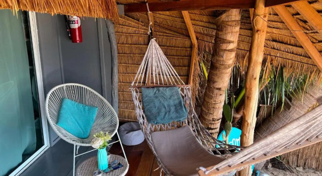 Бунгало рядом с пляжем Sea Love Beach Bar & Bungalows