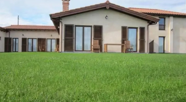 Кровать в общем номере с 2 комнатами Casona de Llanorrozo Apartamentos Rurales