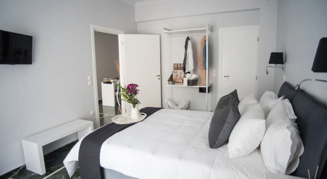 Апартаменты c 1 комнатой Living near Acropolis by Sylvia Staikou 2nd & 3d floor