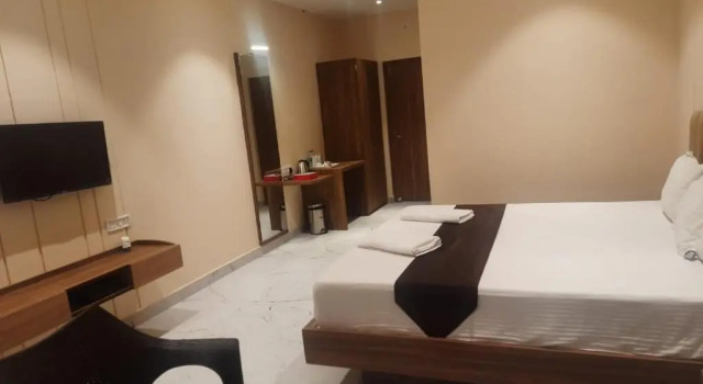 Двухместный номер Deluxe с частичным видом на море Parth King Beach Resort