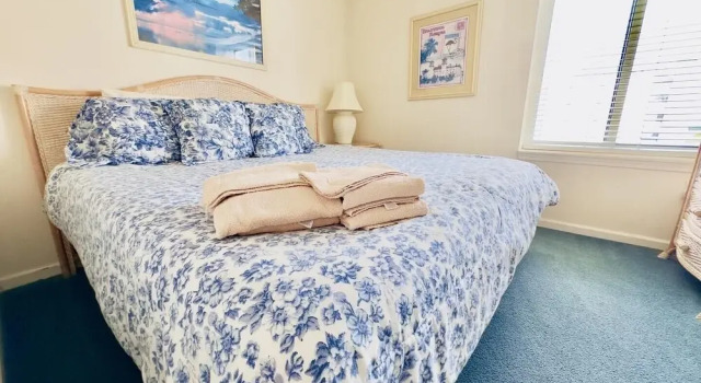 Crescent Shores S 712 4 Bedroom Condo, Забронировать Отель Отели Норт-Миртл-Бич 3 звезды, рядом с Possum Trot Golf Club, 3*