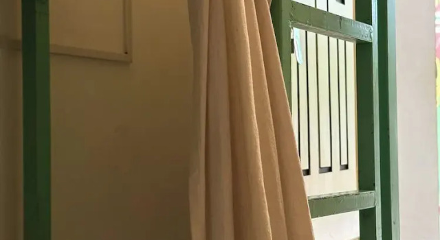 Кровать в общем номере (женский номер) Mollys Hostel