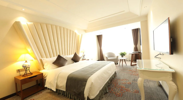 Zhihuitang Fengze Hotel, Book Hotel Hoteller i Chengdu med parkering, Parkering