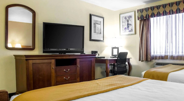 Четырёхместный номер Standard Quality Inn Wickenburg