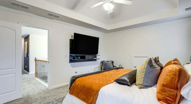 Modern Stone Mountain Home w/ Spacious Deck, Grill, Book Hotel Stone Mountain Georgia