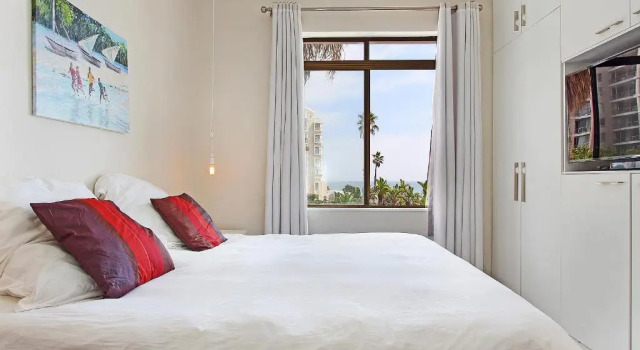 Prince Edward T, Забронировать Отель Си-Пойнт Кейптаун, рядом с Sea Point Pavilion Swimming