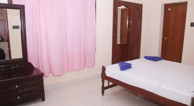 Le Linda Home Stay, Забронировать Отель Отели штата Кералы с завтраком, Завтраки
