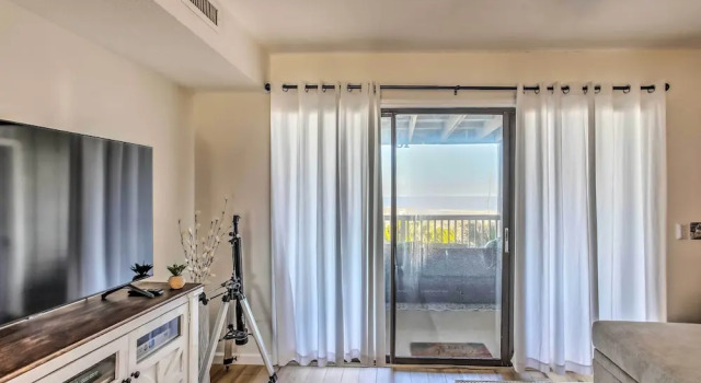 Condo w/ Pool Access - Walk to Beach!, Book Hotel Carolina Beach Wilmington