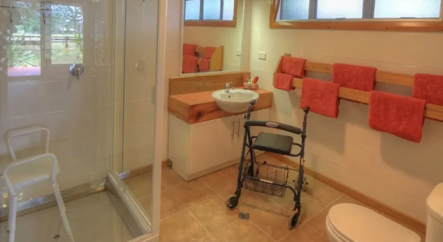 Коттедж Superior Trade Winds Country Cottages