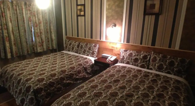 Четырёхместный номер Standard Galaxy Motel