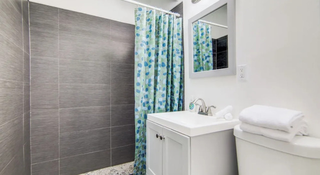 Апартаменты Standard Cozy South Beach 1BR Apt Near Beach and Ocean Drive