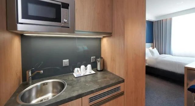 Люкс Standard Holiday Inn Express & Suites Monheim am Rhein by IHG