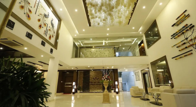 The Sai Leela, Забронировать Отель Бизнес-отели штата Карнатаки, 4* 5*