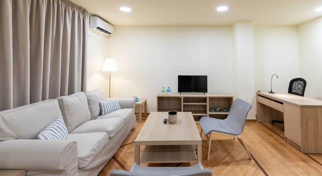 Athens Kyniska Apartments, Забронировать Апартаменты/квартира Апартаменты Афины, рядом с Театр Орфей, Апартаменты/квартира