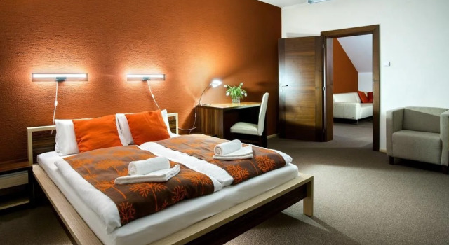 Hotel Bystricka, Rezervovat Hotel Hotely v Žilinský kraj s parkováním, Parkování