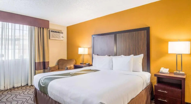 Standard Zimmer Quality Inn