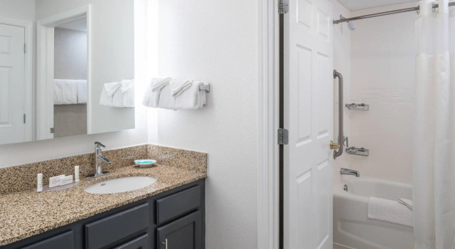 Люкс с 2 комнатами Residence Inn by Marriott Boston Westford