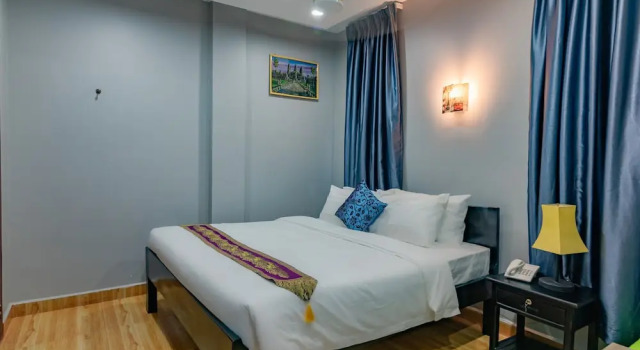 MidCity GoldenTown Hotel
