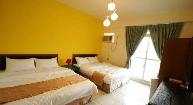 Sunny House, Забронировать Отель Отели в центре Хенгчун, в центре, Завтраки