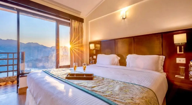 Полулюкс Rosewood Retreat Bhimtal