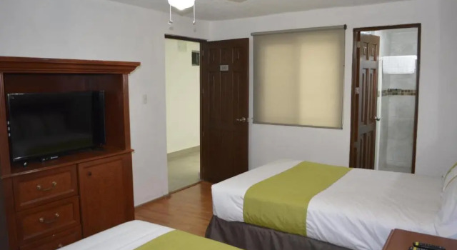 Номер Standard Suites Bajío