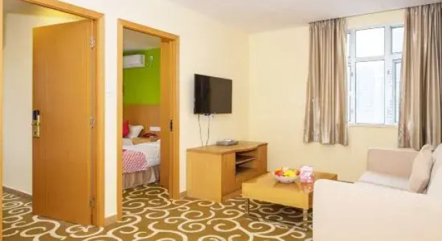 Двухместный люкс Deluxe Shenzhen Guangdong Hotel