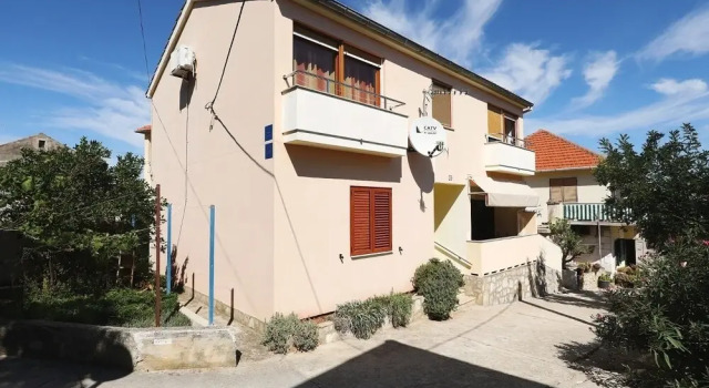 Buga - Close to the Beach & Comfortable - SA2, Забронировать Отель Отели Dugi Otok 3 звезды, 3*