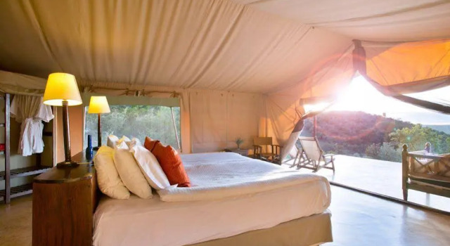 Entumoto Main Camp, Buchen Sie Campingplatz Ololaimutiek Masai Mara
