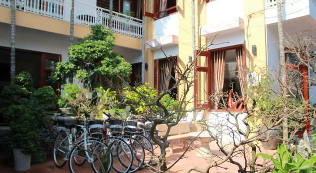 Hoi An Golden Horse Villa, Забронировать Вилла Отели Хойан с бассейном, рядом с Quan Cong Temple, Бассейн
