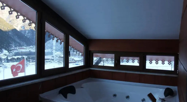 Uzungol Ozturk Hotel