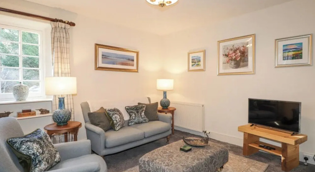 Cormack Lodge - Brodie Castle, Book Feriehus Sommerhuse i Grampian, Hytte
