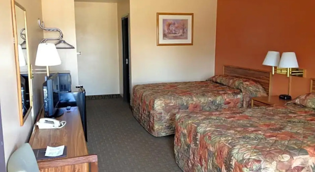 Номер Standard Cottonwood Inn & Suites