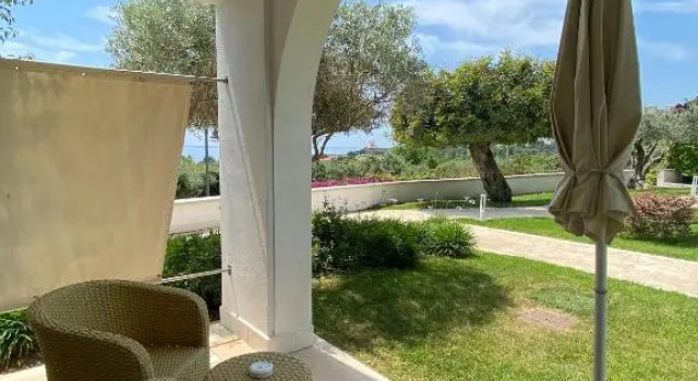 Четырёхместный номер Superior Hotel Grotta di Tiberio