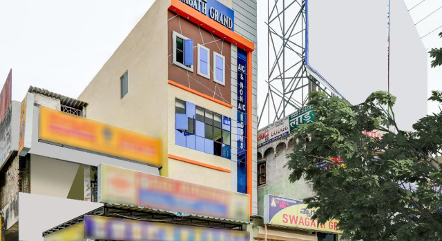 OYO 82567 Hotel Swagath Grand, Rezerwuj Hotel Hotele w Andhra Pradesh z parkingiem, Parking