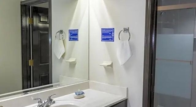 Люкс Best Western Hotel Plaza Matamoros